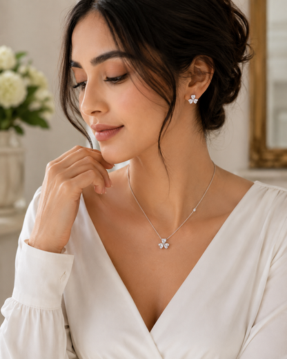 AANYA Flora Heart Blossom CZ Station Set