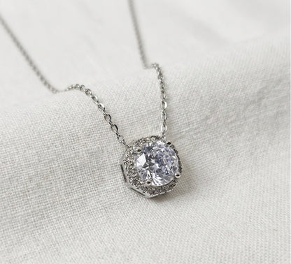Round Halo CZ Pendant Set